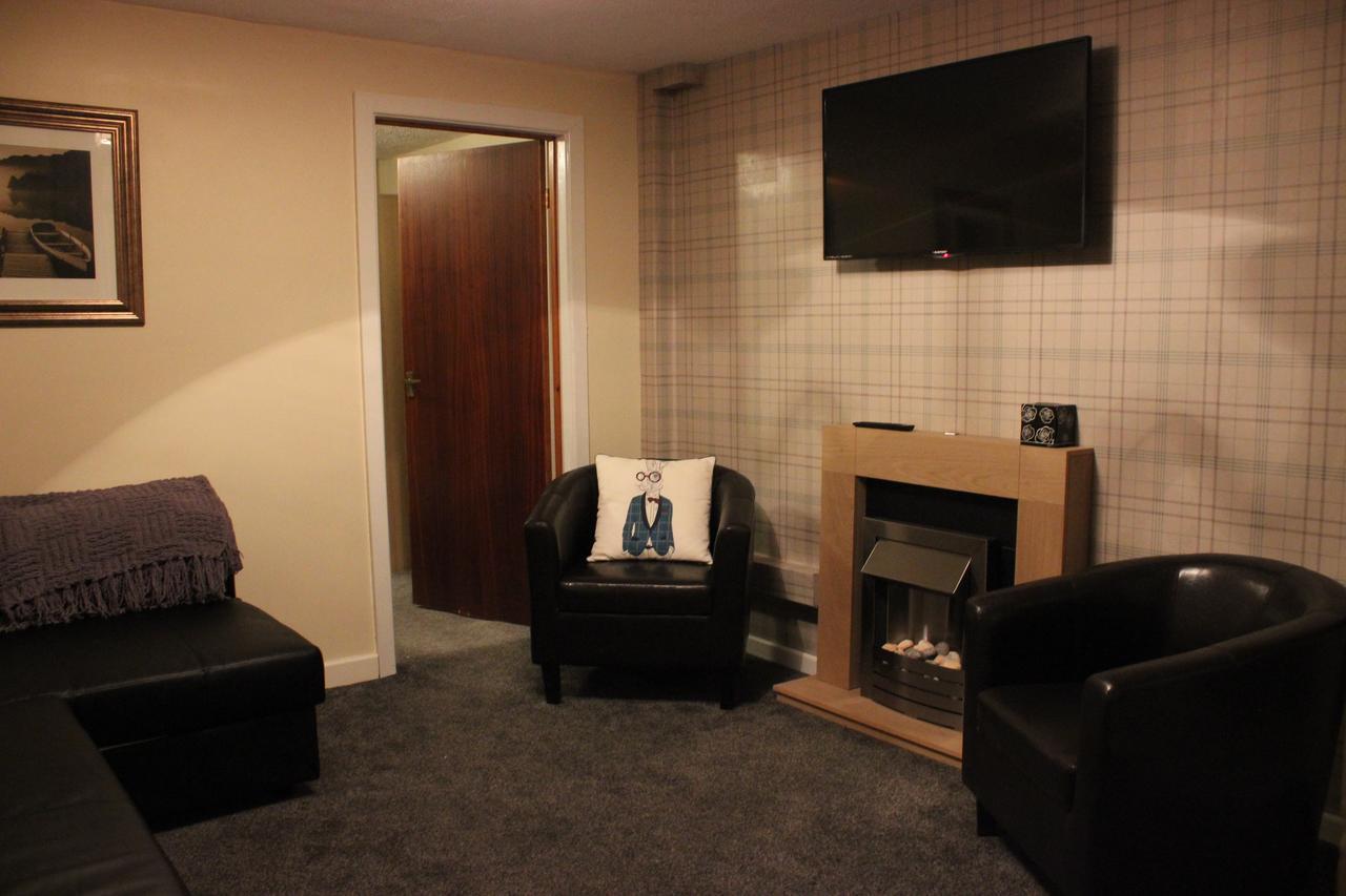 The New Lodge Pontardawe Εξωτερικό φωτογραφία