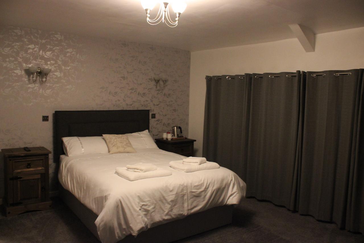 The New Lodge Pontardawe Εξωτερικό φωτογραφία